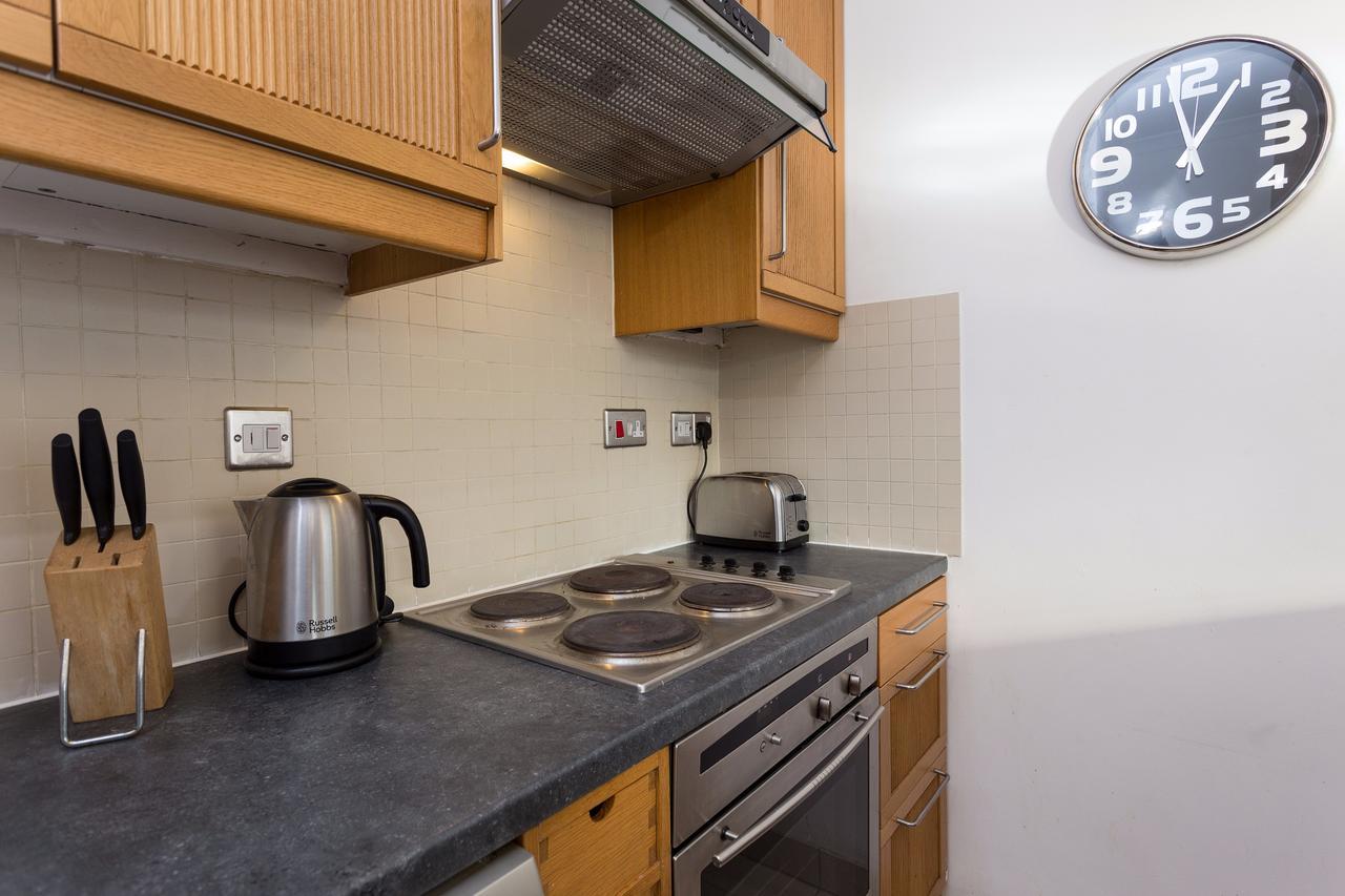 Bright And Spacious 1 Bedroom Apartment In The Heart Of Kensington Londres Extérieur photo